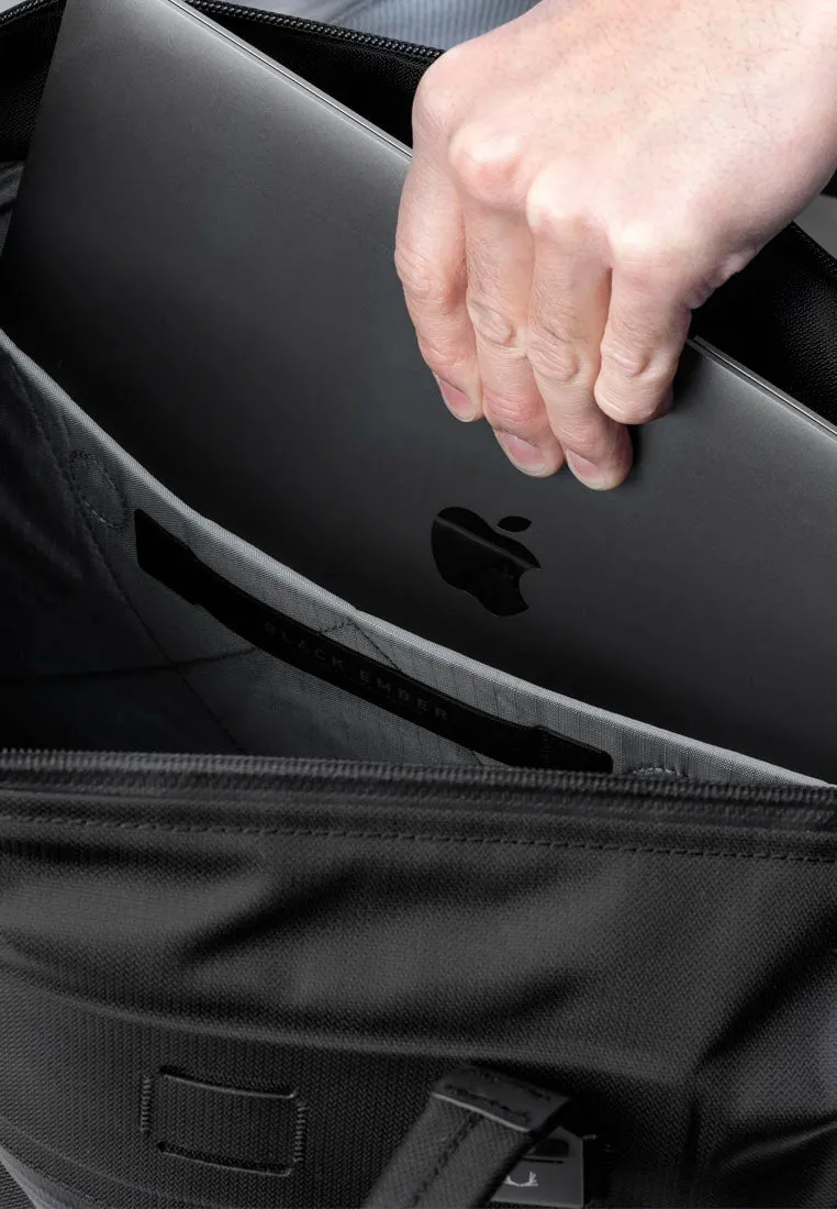 Black Ember WPT Tote Jet Black
