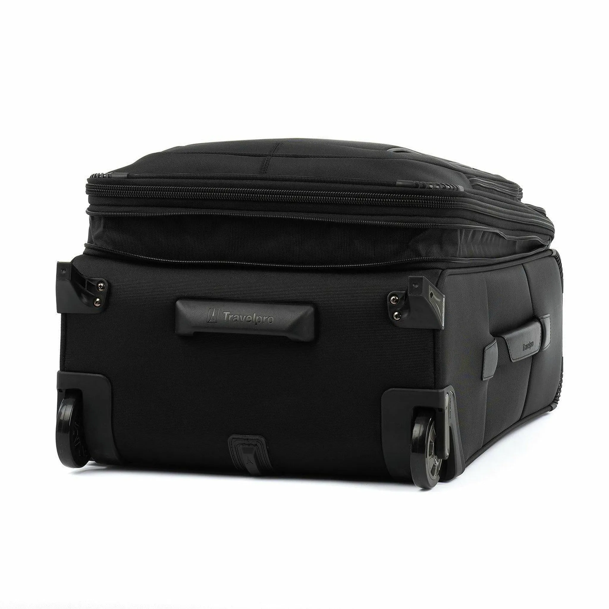 Travelpro Crew VersaPack Max Carry On Expandable Rollaboard (2-Wheel)