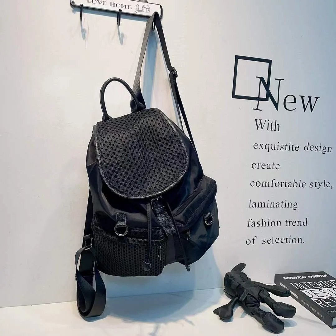 Women's Denim Vintage Drawstring Flip Practical Straps Backpacks